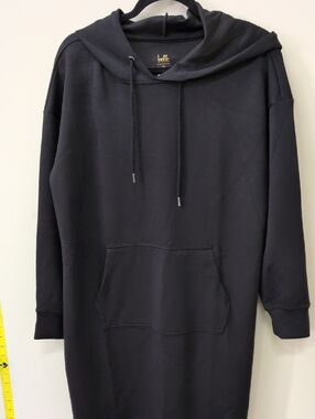 Belle by Kim Gravel Regular ScubaLuxe On the Go Hooded Dress